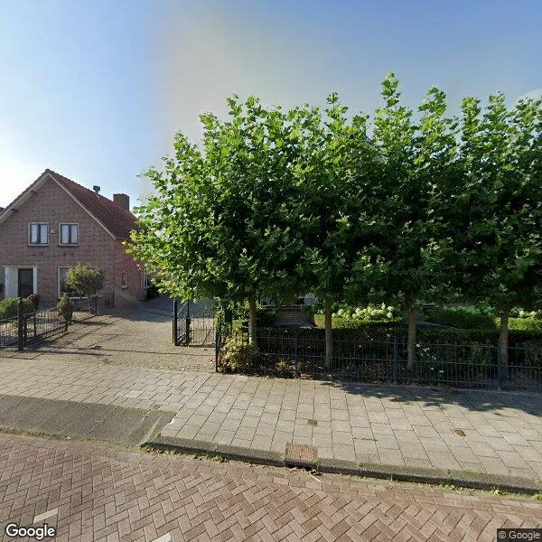 Straatbeeld van Zuidhollandsedijk 33, 5171TK Kaatsheuvel