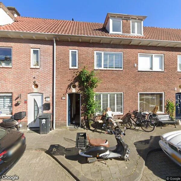 Straatbeeld van Zuidoosterfront 67, 5213EB Den Bosch