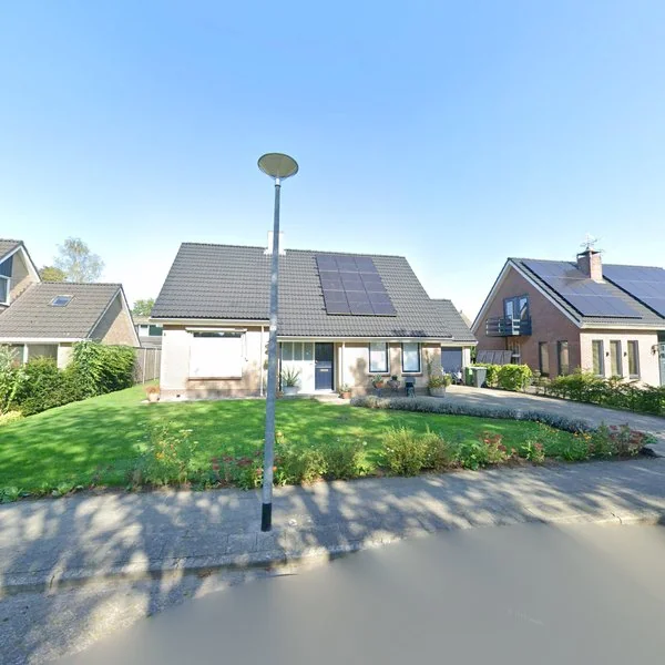 Straatbeeld van Zuidsingel 10, 9367RB De Wilp