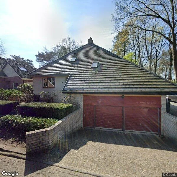 Straatbeeld van Zuster Meyboomlaan 13, 7334DX Apeldoorn