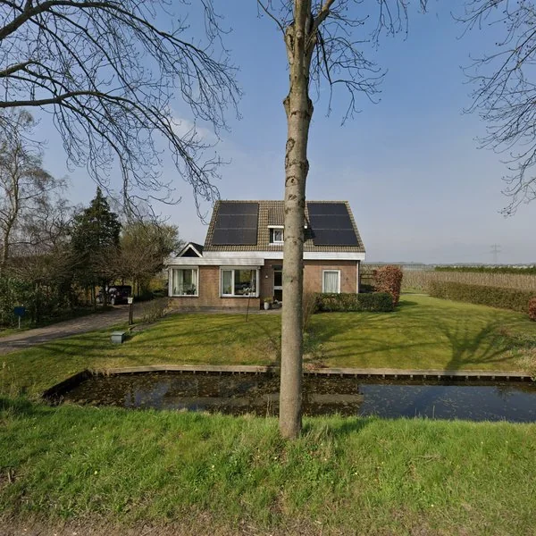 Straatbeeld van Zwaagdijk 342, 1686PG Zwaagdijk-West