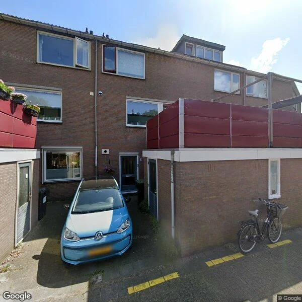 Straatbeeld van Zwaan 17, 2381KT Zoeterwoude