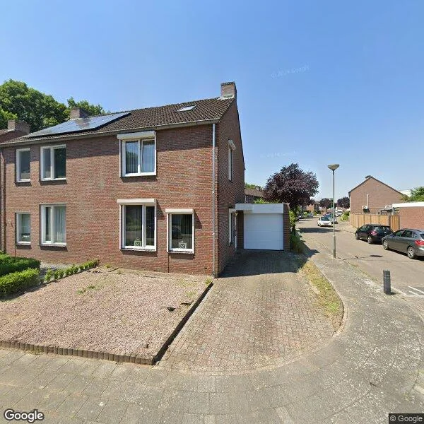 Straatbeeld van Zwaansweg 5, 6071GV Swalmen