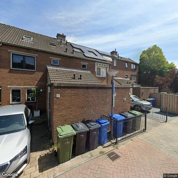Straatbeeld van Zwaluw 6, 3191GM Hoogvliet Rotterdam
