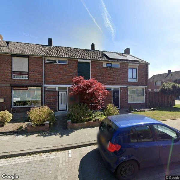 Straatbeeld van Zwaluwstraat 4, 5702KZ Helmond