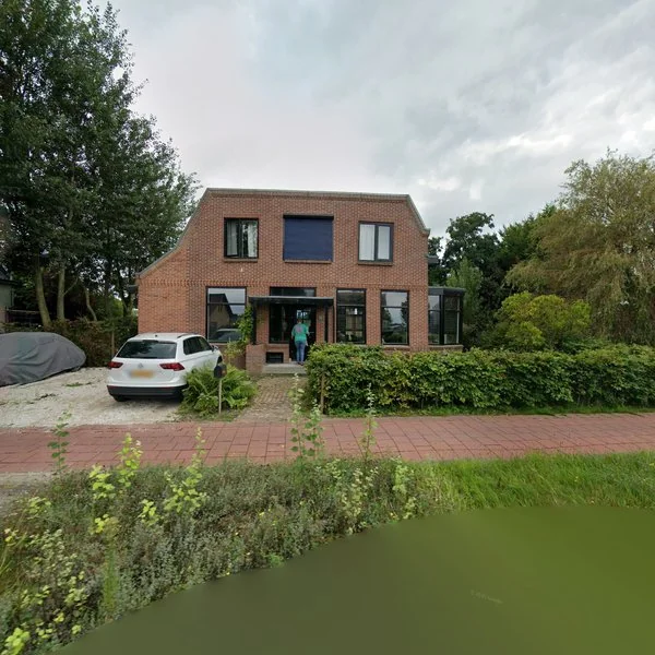 Straatbeeld van Zwartendijk 23, 2671LL Naaldwijk