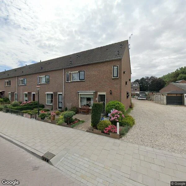 Straatbeeld van Zweilandstraat 1, 2158MD Buitenkaag